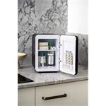 Adler AD 8084, mini chladnička