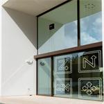 Cecotec Conga Windroid 1390 DoubleSpray Connected, robotický čistič okien, štvorcový, 8 režimov, bezrámové plochy, app