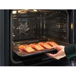 Electrolux SteamBoost EOB8S31Z, vstavaná rúra