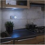 Emos P3306, nočné svietidlo s fotosenzorom do zásuvky 230V, 3x LED
