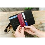 Fixed Smile Passport Kožená peňaženka so smart trackerom Fixed Smile Motion, veľkosť cestovného pasu, čierna