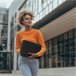 Hama Cozy, obal na notebook, 14,1-15,6" (36-40 cm), huňatý, predné vrecko, čierny