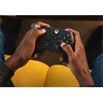 Microsoft Xbox Wireless Controller + adaptér pre Windows, rozbalené