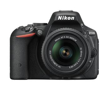 Nikon D5500 + AF-P 18-55 VR čierny