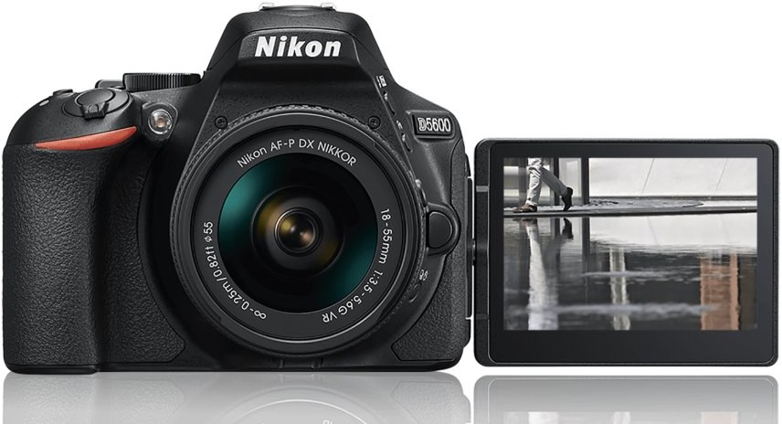 Nikon D5600 + 18-55 AF-P VR KIT čierny
