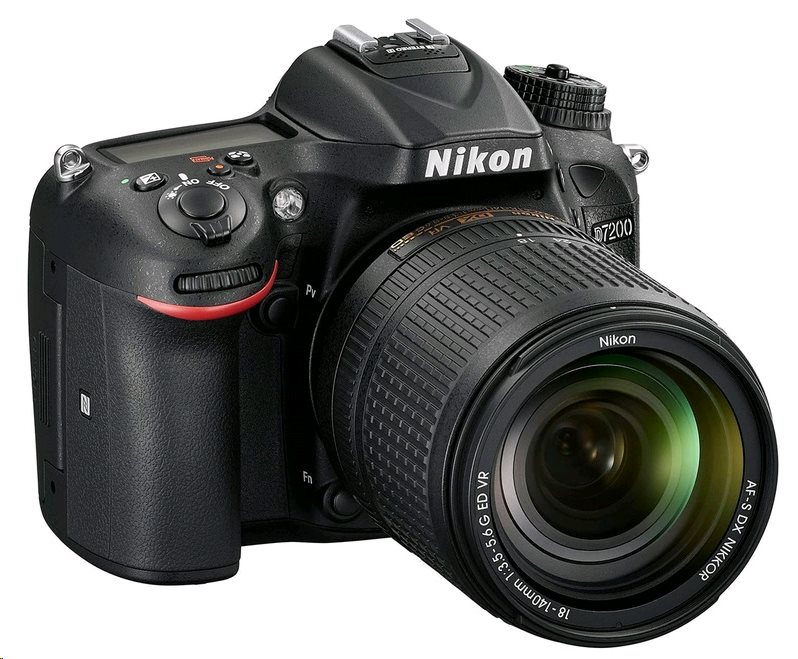 Nikon D7200 + 18-140 AF-S DX VR čierny