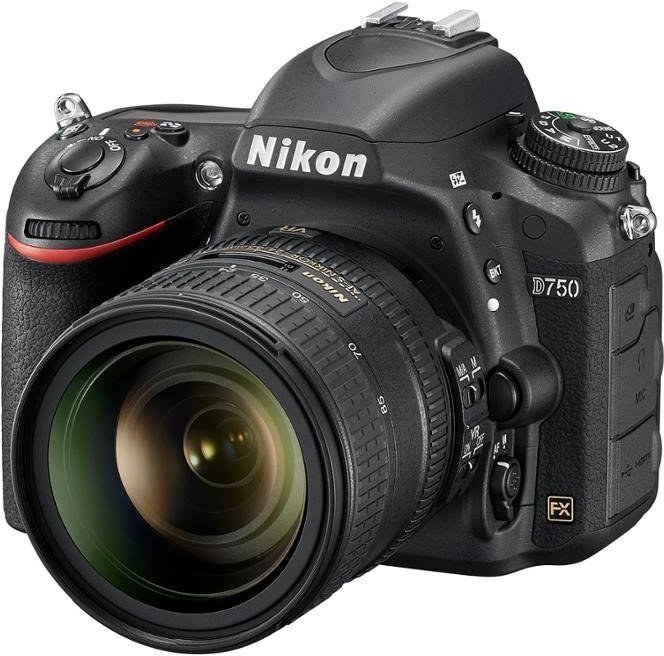 Nikon D750 + 24-85mm