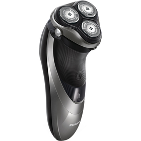 Pánsky holiaci strojček PHILIPS PT877/16