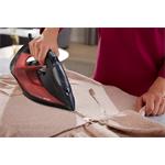 Philips DST7022/40, naparovacia žehlička, čierna/červená
