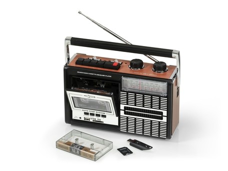 Ricatech PR85, retro rádiomagnetofón