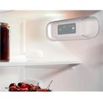 Whirlpool ARG 86122, vstavaná jednodverová chladnička s mrazničkou