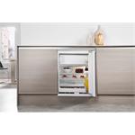 Whirlpool ARG 913 1, vstavaná chladnička s výparníkom